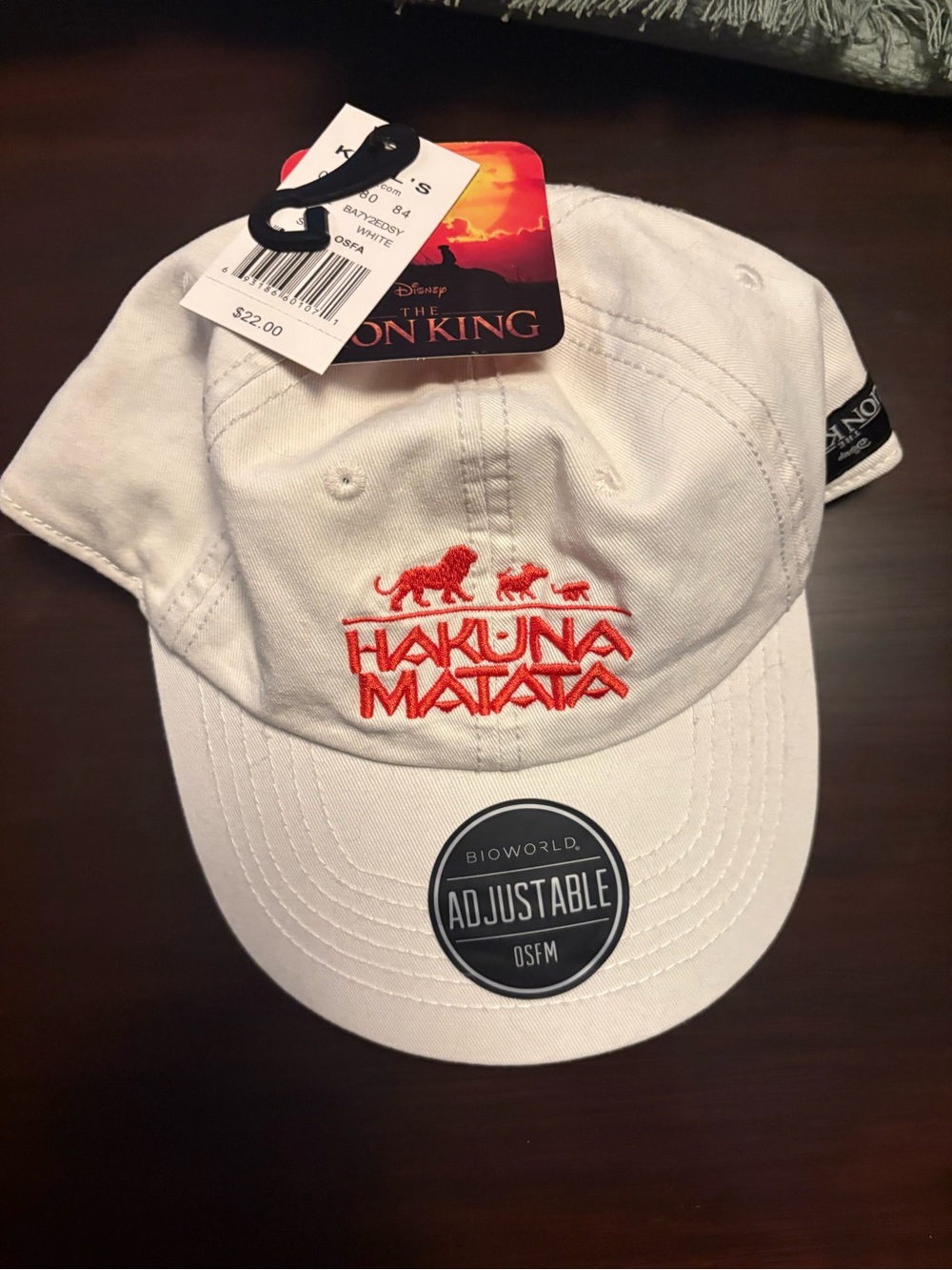 Bioworld "Hakuna Matata" White Baseball Cap
